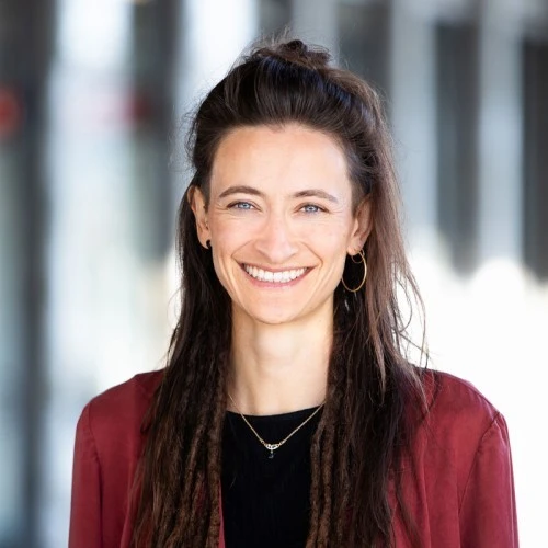 Alina Mirwald | Geschäftsführende Gesellschafterin EWS Holding GmbH