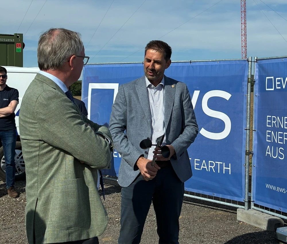 LH-Stv. Pernkopf und Wolfgang Neuhofer im fachlichen Austausch