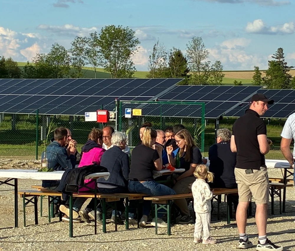 Gemütliches Beisammensein mit wertvollen Gesprächen
