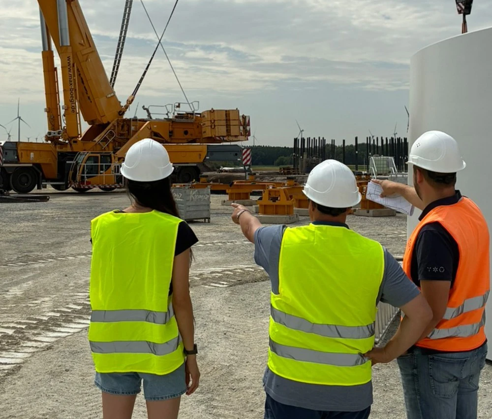 Auf der Baustelle im Windpark RAP im Burgenland.